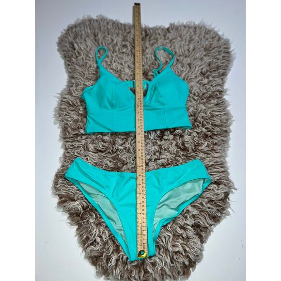 Victoria Secret women’s aqua bikini set - Picture 4 of 11